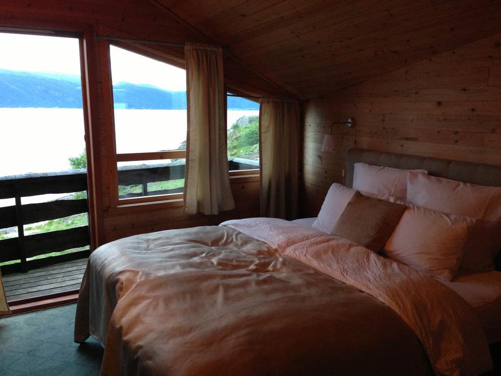 Brekkestranda Fjordhotel Brekke  Ngoại thất bức ảnh