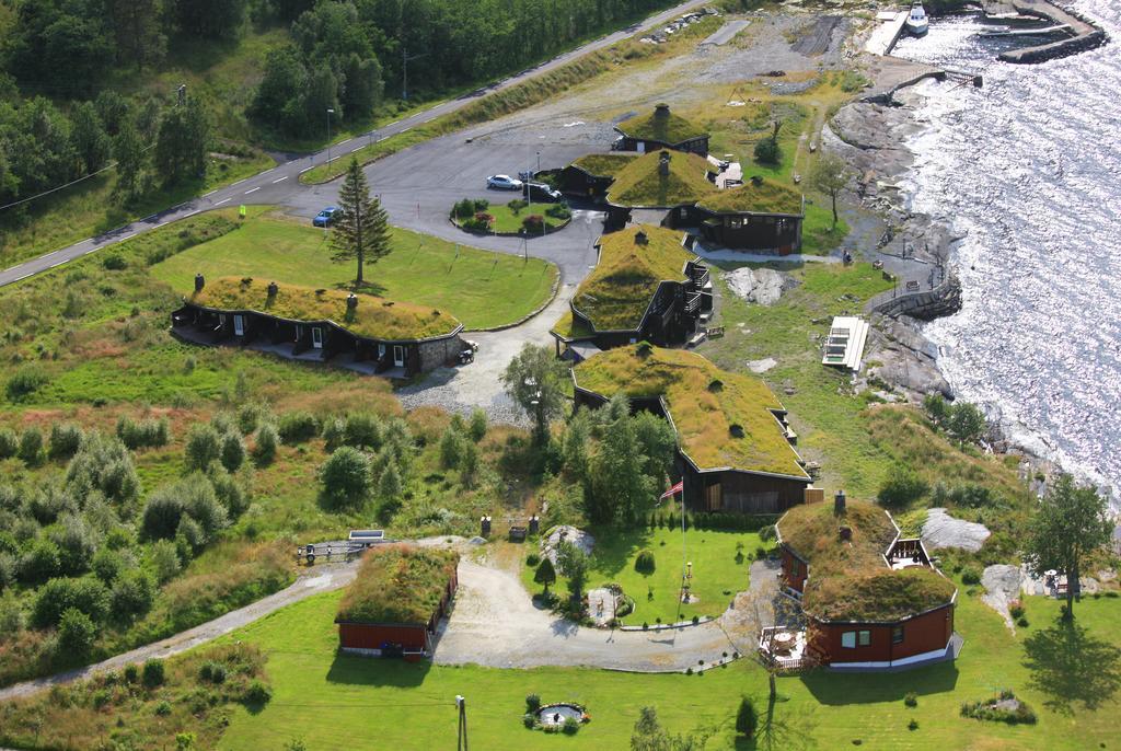 Brekkestranda Fjordhotel Brekke  Ngoại thất bức ảnh