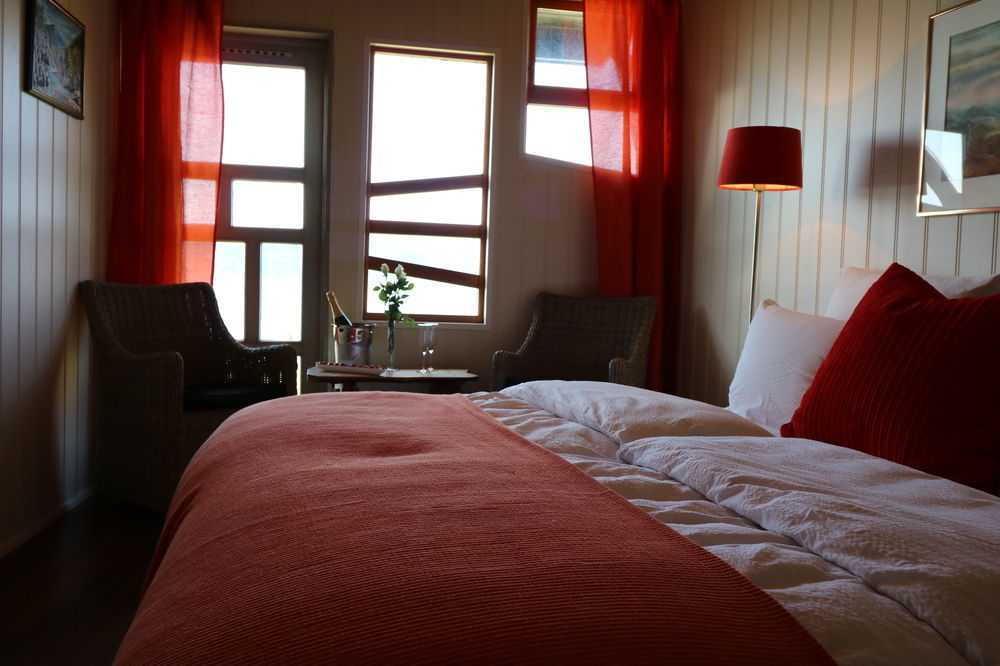 Brekkestranda Fjordhotel Brekke  Ngoại thất bức ảnh
